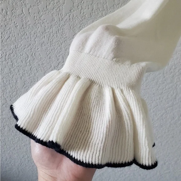 Cece Ruffle Top - Picture 4 of 4